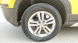 Used 2016 Maruti Suzuki Vitara Brezza [2016-2020] ZDi Diesel Manual tyres RIGHT REAR TYRE RIM VIEW