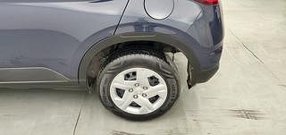Used 2020 Hyundai Venue [2019-2022] S 1.2 Petrol Manual tyres LEFT REAR TYRE RIM VIEW