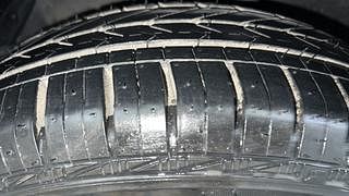 Used 2011 Hyundai i20 [2008-2012] Magna 1.2 Petrol Manual tyres LEFT FRONT TYRE TREAD VIEW