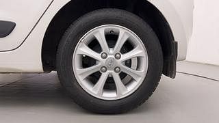 Used 2014 Hyundai Grand i10 [2013-2017] Asta AT 1.2 Kappa VTVT Petrol Automatic tyres LEFT REAR TYRE RIM VIEW