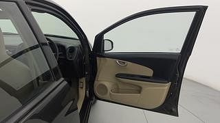 Used 2015 Honda Amaze [2013-2016] 1.2 VX i-VTEC Petrol Manual interior RIGHT FRONT DOOR OPEN VIEW