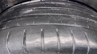 Used 2018 Maruti Suzuki Baleno [2015-2019] Zeta Petrol Petrol Manual tyres LEFT FRONT TYRE TREAD VIEW