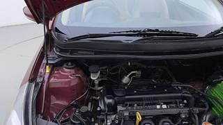 Used 2014 Hyundai Verna [2011-2015] Fluidic 1.4 VTVT Petrol Manual engine ENGINE RIGHT SIDE HINGE & APRON VIEW