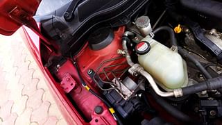 Used 2017 Maruti Suzuki Vitara Brezza [2016-2020] VDi (O) Diesel Manual engine ENGINE RIGHT SIDE HINGE & APRON VIEW