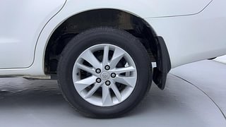 Used 2020 Toyota Innova Crysta [2016-2020] 2.4 V 7 STR Diesel Manual tyres LEFT REAR TYRE RIM VIEW