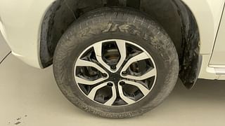 Used 2014 Nissan Terrano [2013-2017] XV D THP Premium 110 PS Diesel Manual tyres LEFT FRONT TYRE RIM VIEW