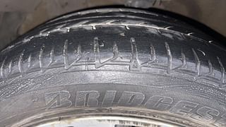 Used 2013 Hyundai Verna [2011-2015] Fluidic 1.6 VTVT SX Petrol Manual tyres LEFT FRONT TYRE TREAD VIEW