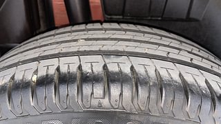 Used 2019 Maruti Suzuki Dzire [2017-2020] ZXi Plus AMT Petrol Automatic tyres RIGHT REAR TYRE TREAD VIEW