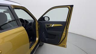 Used 2017 Maruti Suzuki Vitara Brezza [2016-2020] ZDI PLUS Dual Tone Diesel Manual interior RIGHT FRONT DOOR OPEN VIEW