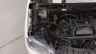 Used 2017 Renault Kwid [2015-2019] 1.0 RXT AMT Opt Petrol Automatic engine ENGINE RIGHT SIDE VIEW