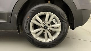 Used 2015 Hyundai Creta [2015-2018] 1.6 SX Plus Auto Diesel Automatic tyres LEFT REAR TYRE RIM VIEW