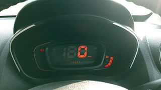 Used 2018 Renault Kwid [2015-2019] RXL Petrol Manual interior CLUSTERMETER VIEW