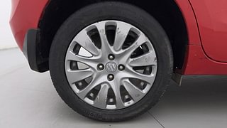 Used 2017 Maruti Suzuki Baleno [2015-2019] Alpha AT Petrol Petrol Automatic tyres RIGHT REAR TYRE RIM VIEW