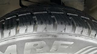 Used 2018 Tata Hexa [2016-2020] XTA Diesel Automatic tyres LEFT FRONT TYRE TREAD VIEW