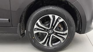 Used 2022 Tata Tiago Revotron XZ Plus CNG Petrol+cng Manual tyres RIGHT FRONT TYRE RIM VIEW