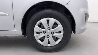 Used 2011 Hyundai i10 [2010-2016] Sportz AT Petrol Petrol Automatic tyres RIGHT FRONT TYRE RIM VIEW