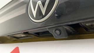 Used 2022 Volkswagen Taigun Highline 1.0 TSI MT Petrol Manual top_features Rear camera