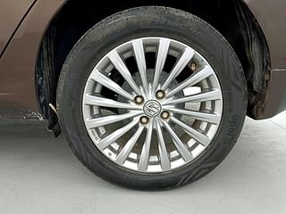 Used 2015 Maruti Suzuki Ciaz [2014-2017] ZXI+ Petrol Manual tyres LEFT REAR TYRE RIM VIEW