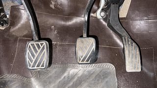 Used 2016 Maruti Suzuki Ertiga [2015-2018] VXI Petrol Manual interior PEDALS VIEW