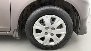 Used 2015 Honda Brio [2011-2016] S MT Petrol Manual tyres RIGHT FRONT TYRE RIM VIEW
