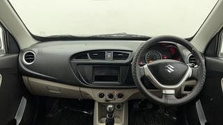 Used 2022 Maruti Suzuki Alto 800 Lxi (O) Petrol Manual interior DASHBOARD VIEW