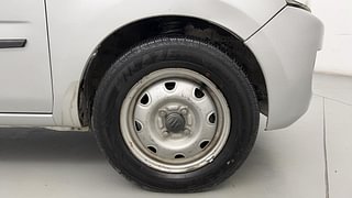 Used 2010 Maruti Suzuki Wagon R 1.0 [2006-2010] LXi Petrol Manual tyres RIGHT FRONT TYRE RIM VIEW
