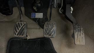 Used 2016 Maruti Suzuki Ertiga VDI SHVS Diesel Manual interior PEDALS VIEW