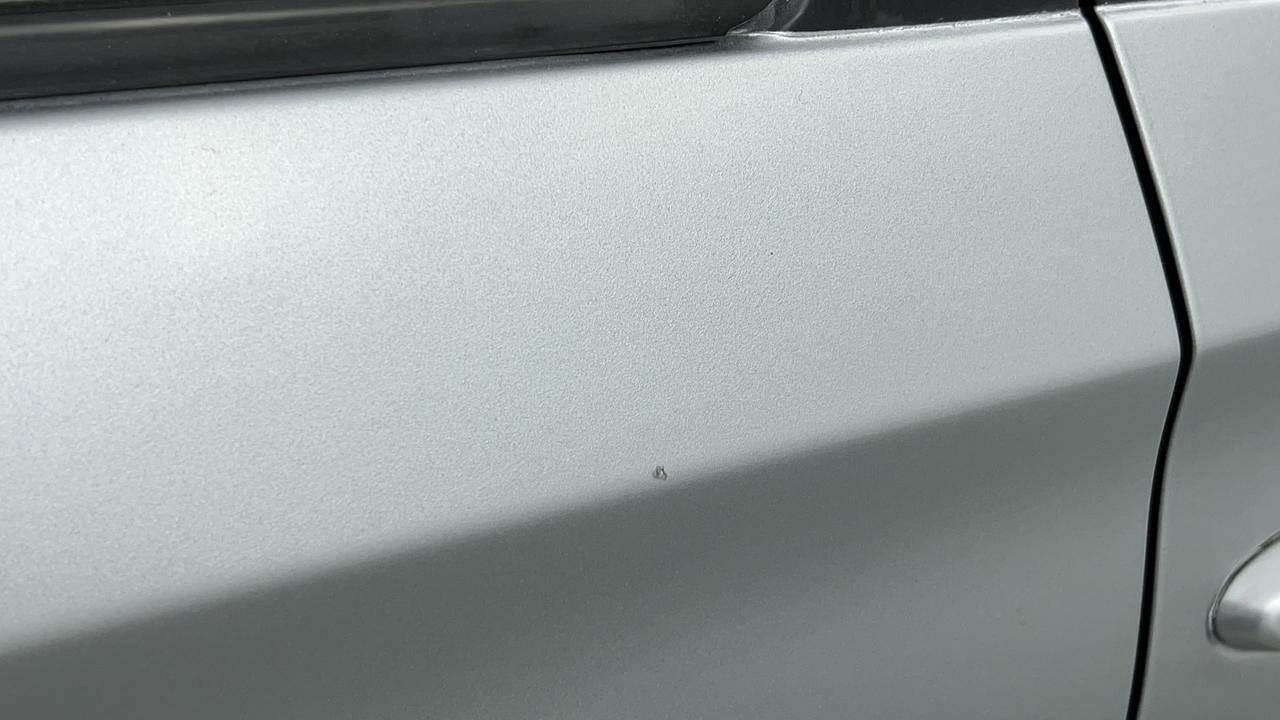 Used 2018 Honda Amaze [2018-2021] 1.2 V i-VTEC Petrol Manual dents MINOR DENT