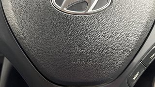 Used 2018 Hyundai Grand i10 [2017-2020] Magna AT 1.2 Kappa VTVT Petrol Automatic top_features Airbags