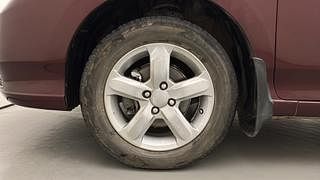 Used 2013 Honda City [2011-2014] 1.5 S MT Petrol Manual tyres LEFT FRONT TYRE RIM VIEW