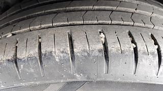 Used 2017 maruti-suzuki Ciaz Alpha 1.3 Diesel Diesel Manual tyres LEFT REAR TYRE TREAD VIEW
