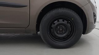 Used 2014 Maruti Suzuki Ritz [2012-2017] Vdi Diesel Manual tyres RIGHT FRONT TYRE RIM VIEW