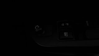 Used 2011 Maruti Suzuki Swift [2011-2017] VXi Petrol Manual top_features Adjustable ORVM