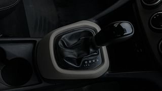 Used 2017 Hyundai Grand i10 [2017-2020] Sportz (O) AT 1.2 Kappa VTVT Petrol Automatic interior GEAR  KNOB VIEW