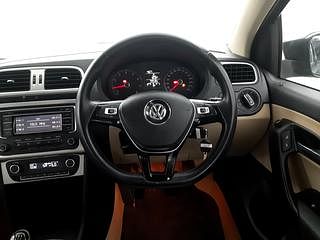 Used 2015 Volkswagen Polo [2015-2019] Highline1.2L (P) Petrol Manual interior STEERING VIEW