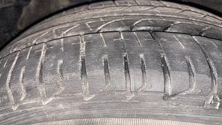 Used 2014 Hyundai Verna [2011-2015] Fluidic 1.6 CRDi SX Opt Diesel Manual tyres LEFT FRONT TYRE TREAD VIEW