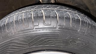 Used 2021 maruti-suzuki Dzire VXI Petrol Manual tyres RIGHT FRONT TYRE TREAD VIEW