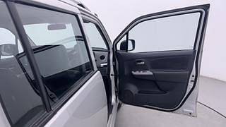 Used 2012 Maruti Suzuki Wagon R 1.0 [2010-2019] VXi Petrol Manual interior RIGHT FRONT DOOR OPEN VIEW