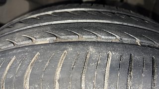 Used 2013 Honda Brio [2011-2016] S MT Petrol Manual tyres LEFT FRONT TYRE TREAD VIEW