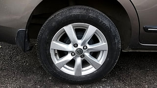 Used 2013 Nissan Sunny [2011-2014] XV Petrol Manual tyres RIGHT REAR TYRE RIM VIEW