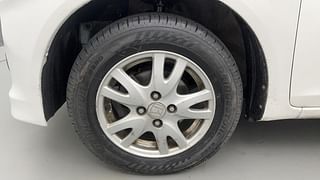 Used 2012 Honda Brio [2011-2016] V MT Petrol Manual tyres LEFT FRONT TYRE RIM VIEW