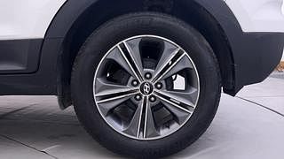 Used 2015 Hyundai Creta [2015-2018] 1.6 SX (O) Diesel Manual tyres LEFT REAR TYRE RIM VIEW
