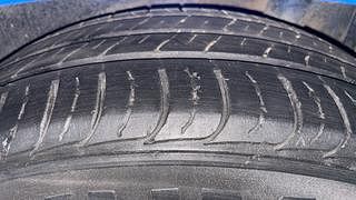 Used 2016 Hyundai Elantra [2016-2019] 1.6 SX AT Diesel Automatic tyres LEFT REAR TYRE TREAD VIEW