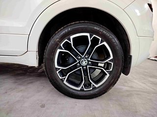 Used 2021 Skoda Kushaq Style 1.5L TSI DSG Petrol Automatic tyres LEFT REAR TYRE RIM VIEW