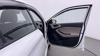 Used 2019 Hyundai Elite i20 [2018-2020] Asta (O) CVT Petrol Automatic interior RIGHT FRONT DOOR OPEN VIEW