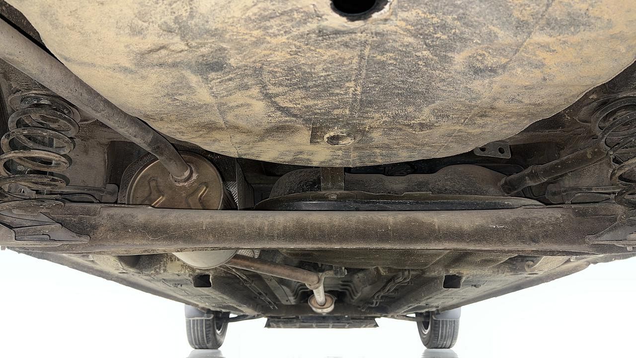 Used 2020 Renault Kwid 1.0 RXT Opt Petrol Manual extra REAR UNDERBODY VIEW (TAKEN FROM REAR)