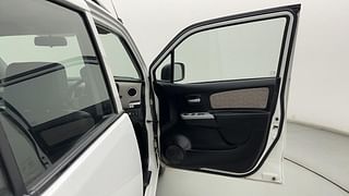 Used 2014 Maruti Suzuki Wagon R 1.0 [2010-2019] VXi Petrol + CNG (Outside Fitted) Petrol+cng Manual interior RIGHT FRONT DOOR OPEN VIEW