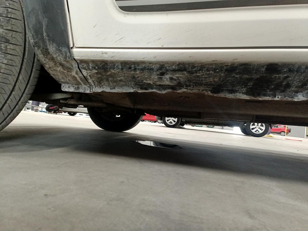 Used 2018 Renault Kwid [2017-2019] RXT 1.0 SCE Special (O) Petrol Manual dents MINOR DENT