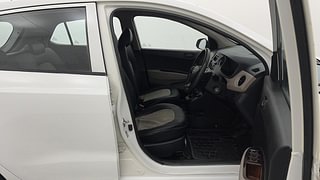 Used 2014 Hyundai Grand i10 [2013-2017] Magna 1.2 Kappa VTVT Petrol Manual interior RIGHT SIDE FRONT DOOR CABIN VIEW