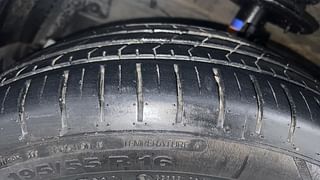 Used 2017 maruti-suzuki Ciaz Alpha Petrol Petrol Manual tyres LEFT FRONT TYRE TREAD VIEW